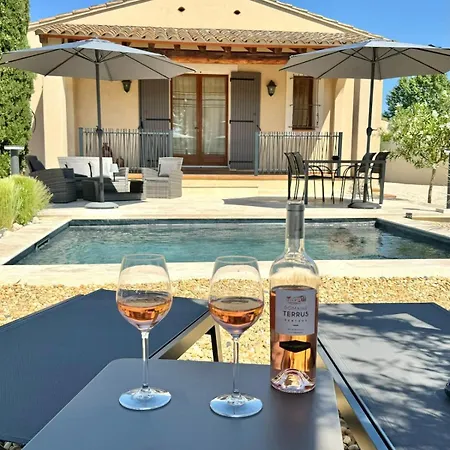 Les Lauriers Blancs Air-Conditioned Villa With Swimming Pool Holiday home